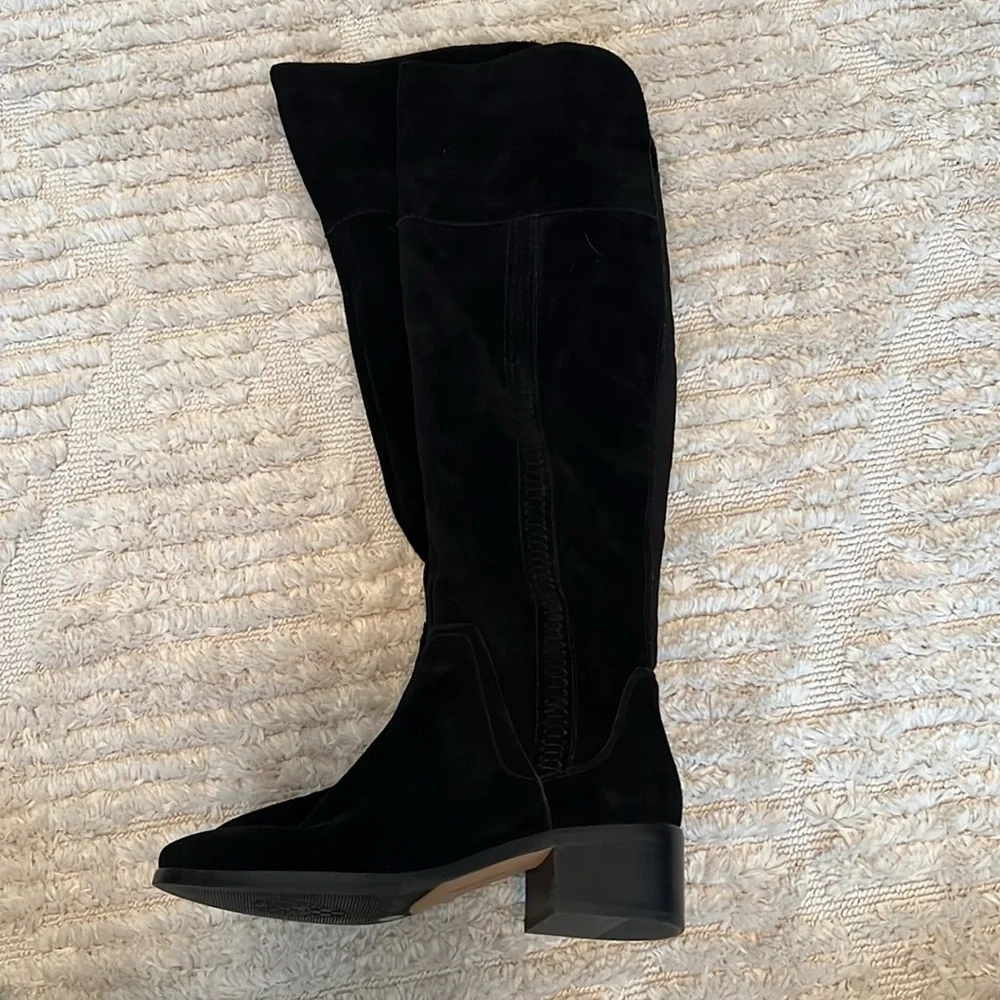 Black suede Vince Camuto size 7, never worn knee-high boots - Picture 6 of 8